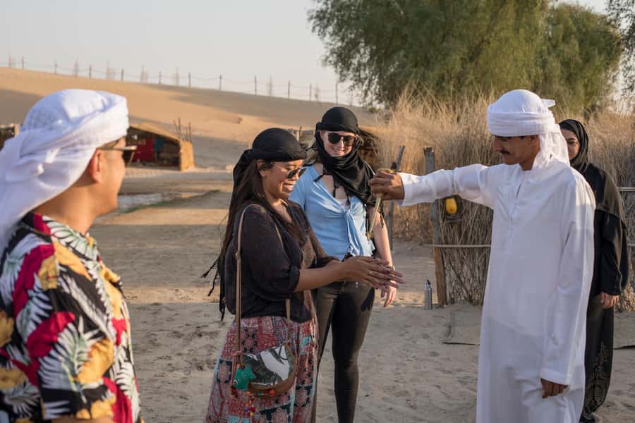 Dubai: Half-Day Camel Trekking with Al Marmoom Breakfast - From Dubai hotel pickup to the Al Marmoom reserve
