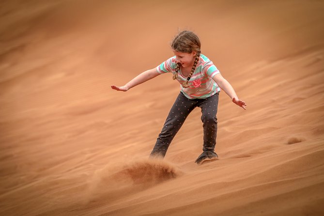 Dubai: Half-Day Desert Safari, Camels, Quad Bike & Refreshments - Refreshments before the ride back