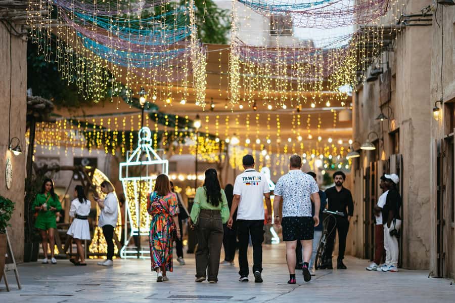 Dubai: Half-Day Street Food Tour - Lebanese food with local diners