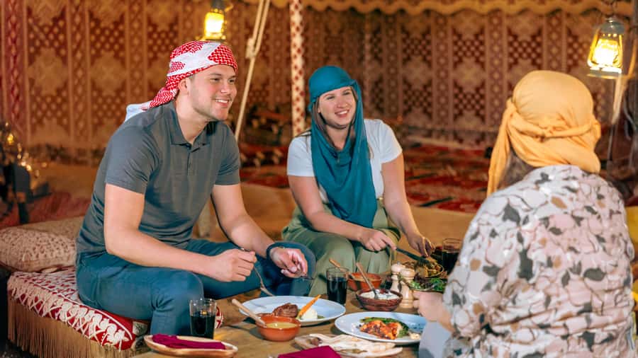 Dubai: Heritage Desert Safari wtih Overnight and Breakfast - Who should book this overnight safari