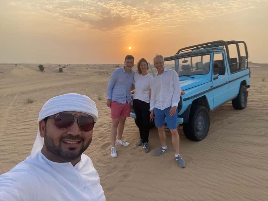 Dubai: Heritage Safari, Camel Ride & Al Marmoom Oasis Dinner - A five-course dinner with serious portions