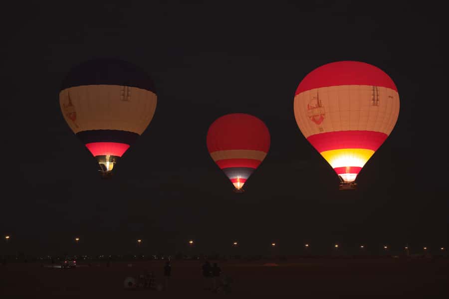 Dubai: Hot Air Balloon Ride with Camel Ride & Falcon Show - From hotel lobby to takeoff site