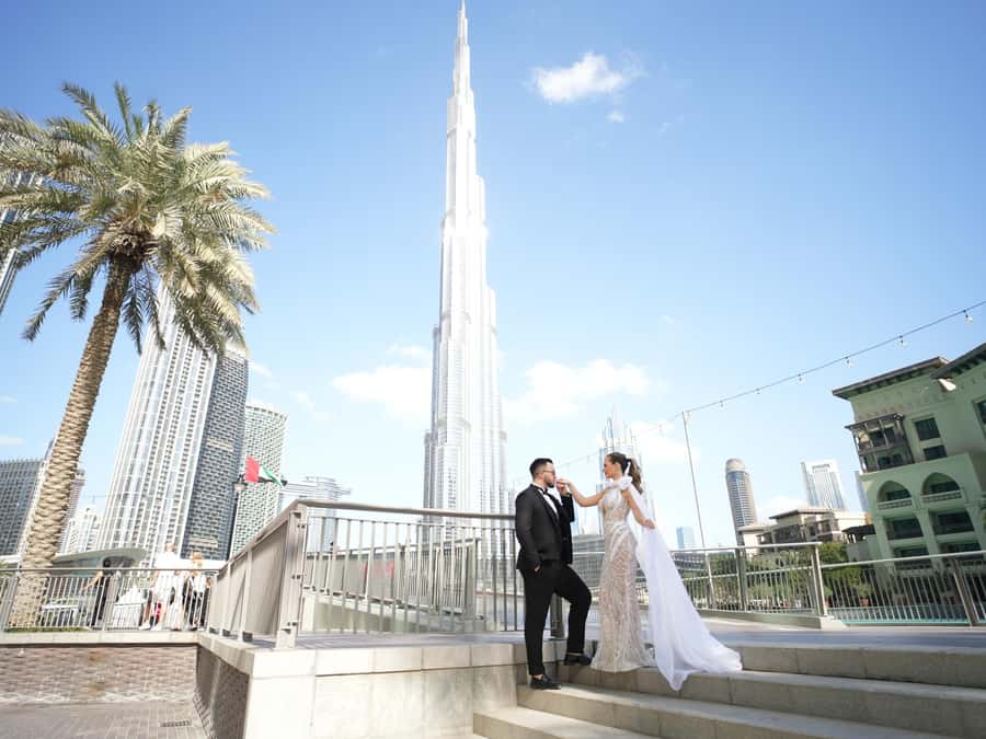 Dubai: Iconic Burj Khalifa Pre-Wedding Photoshoot - Burj Ceni and the city backdrop