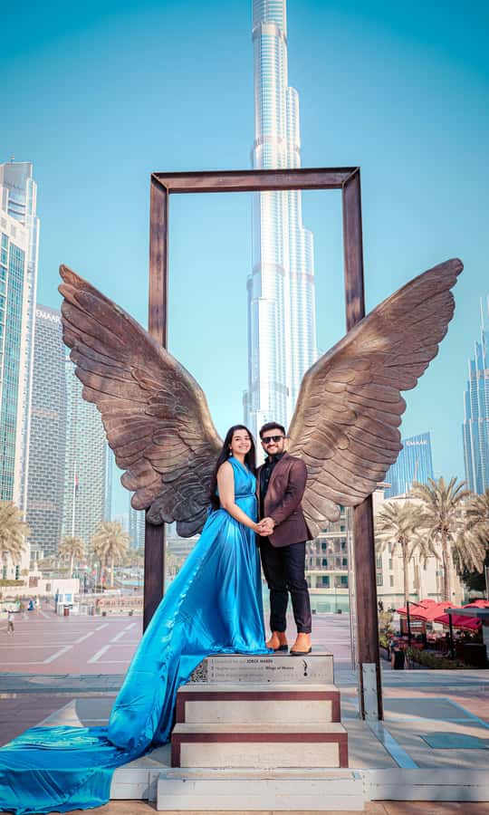 Dubai: Iconic Burj Khalifa Pre-Wedding Photoshoot - The final Burj Khalifa view