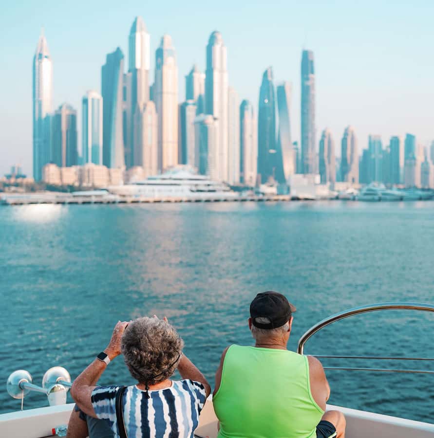 Dubai: Instagrammable Yacht Tour with Drinks & Ain/JBR Views - Who will enjoy this most
