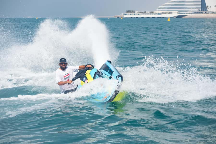 Dubai: Jet Ski to Atlantis with Videos, Photos and Ice Cream - Photos, videos, and the café stop