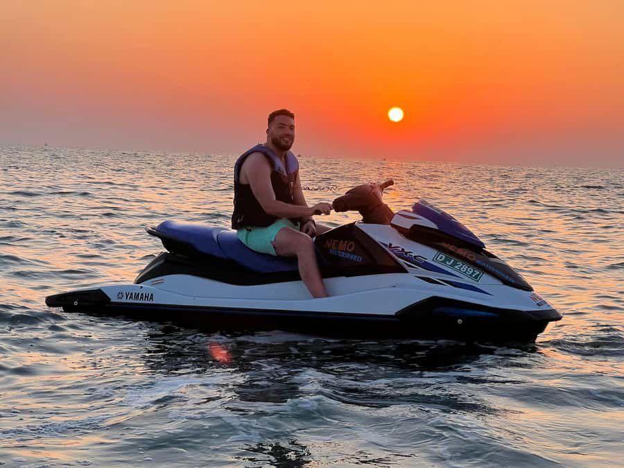 Dubai: Jet Ski to Atlantis with Videos, Photos and Ice Cream - Burj Al Arab from the water