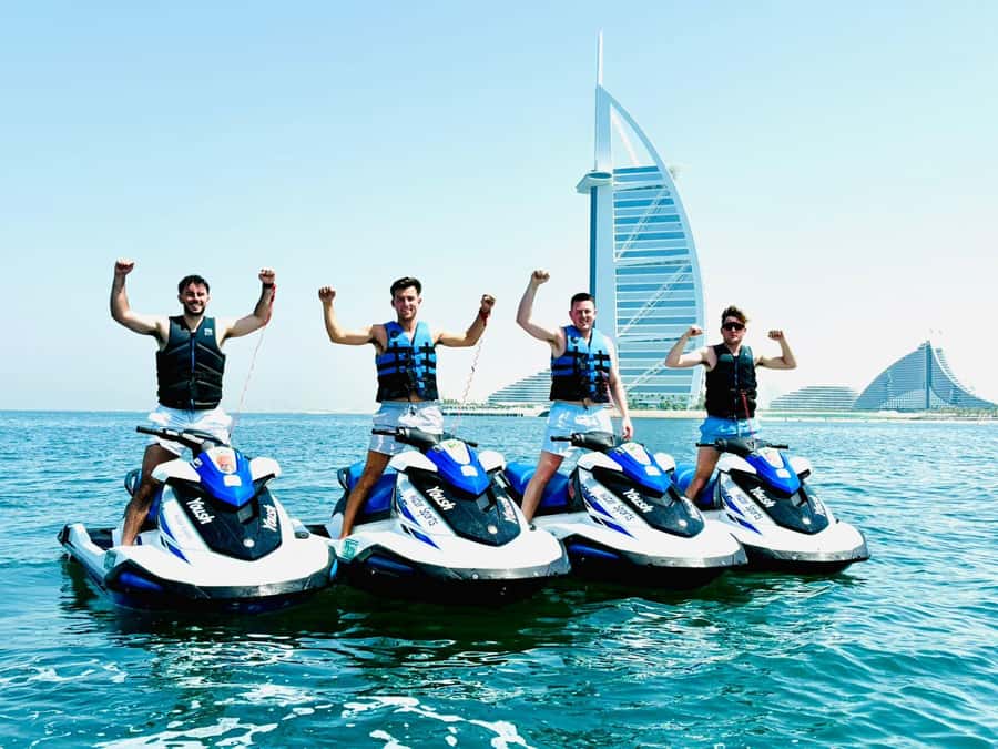 Dubai: Jet Ski Tour of Burj Al Arab & Atlantis the Palm - Burj Al Arab: the strongest photo stop