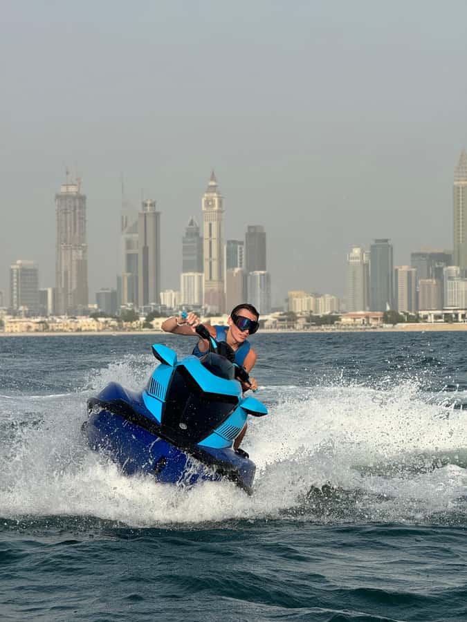 Dubai: Jet Ski Tour of Burj Al Arab with Photos & Videos - Why Dubai’s skyline is better from a jet ski