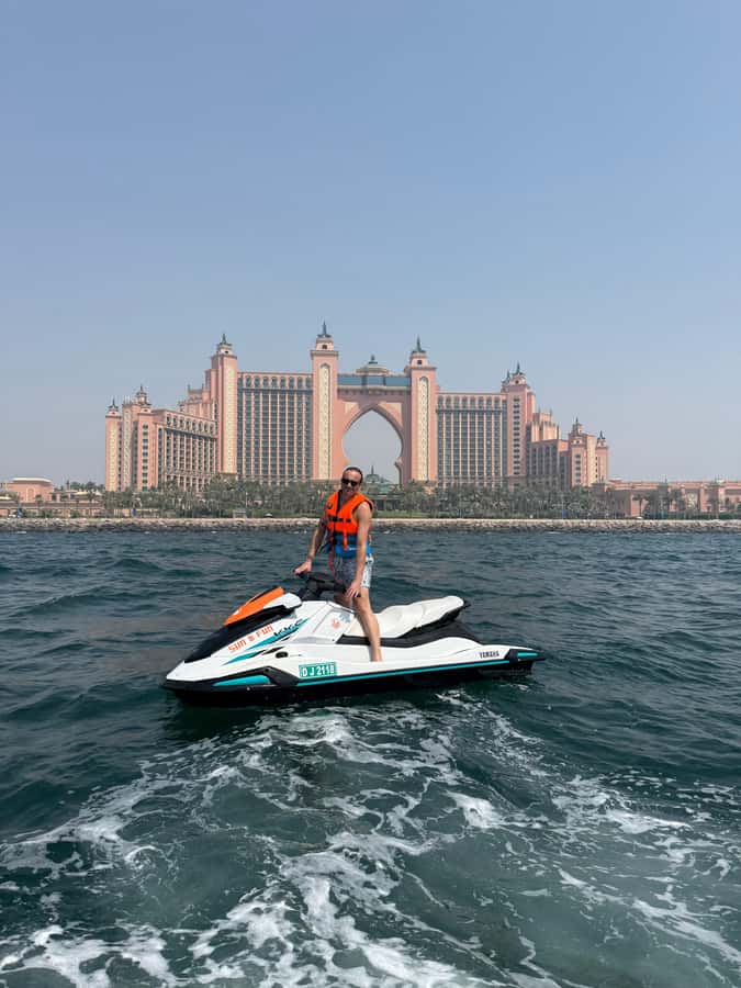 Dubai jet ski: visit the Burj al Arab and Atlantis with photos and videos - The one-hour route to Royal Atlantis