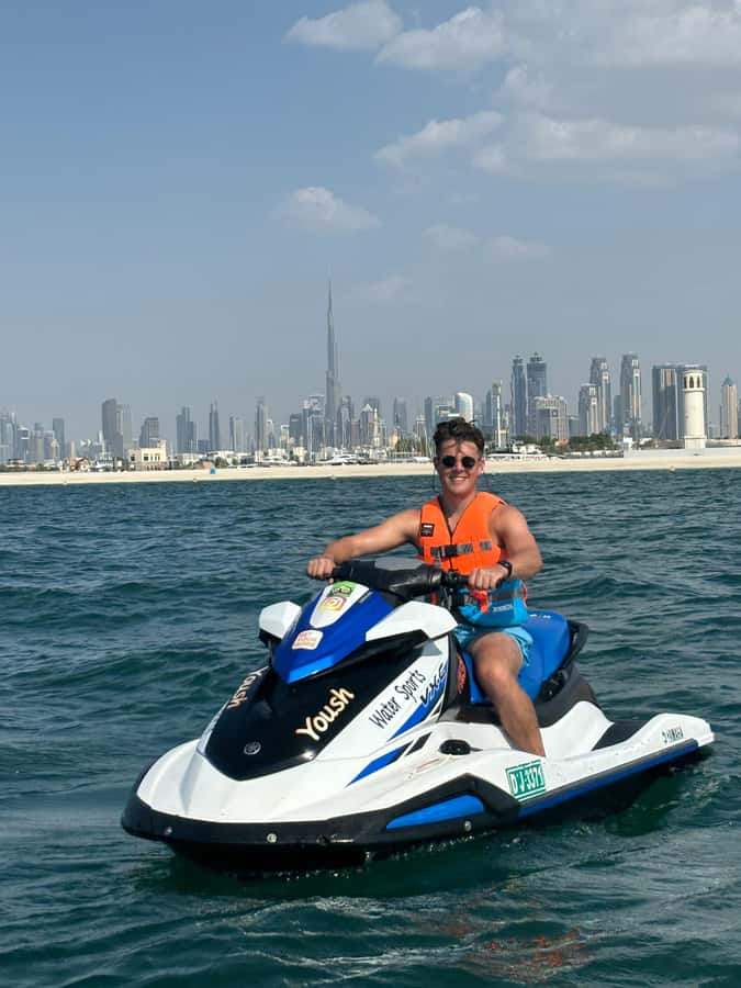 Dubai: Jetski Adventure w/ Burj Khalifa & Burj Al Arab Views - What is included, and what you still need