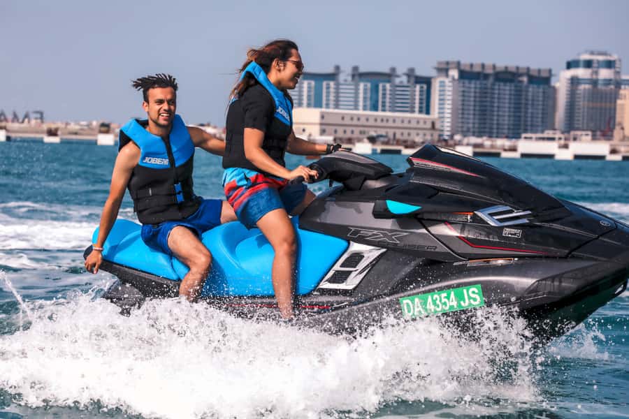 Dubai: Jetski Ride up to 2 People with Photos & Refreshments - The juice and the return to shore