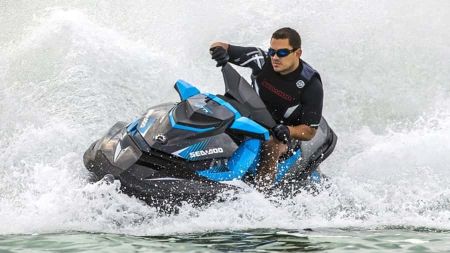 Dubai: Jumeirah Beach Jet Ski Rental for up to 2 People - A short, lively route along the JBR coast