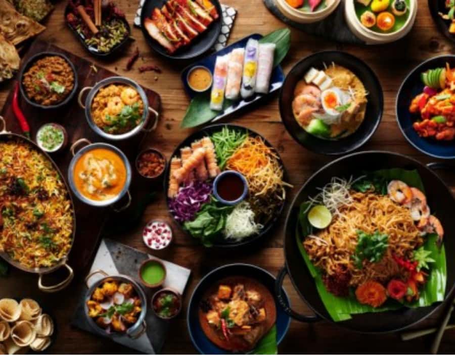 Dubai: Luxury Dinner Buffet at Gastronomy Atlantis The Royal - Your First Circuit Through 17 Cooking Stations