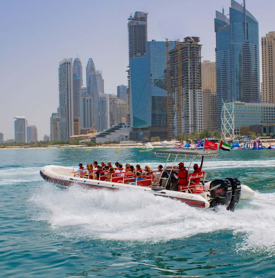 Dubai: Marina, Atlantis, Palm & Burj Al Arab Speedboat Tour - Speed, spray, and comfort on board