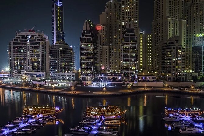 Dubai Marina Dhow Cruise Including Pick Up & DROP OFF SHARING - Dinner, drinks, and the live cooking station