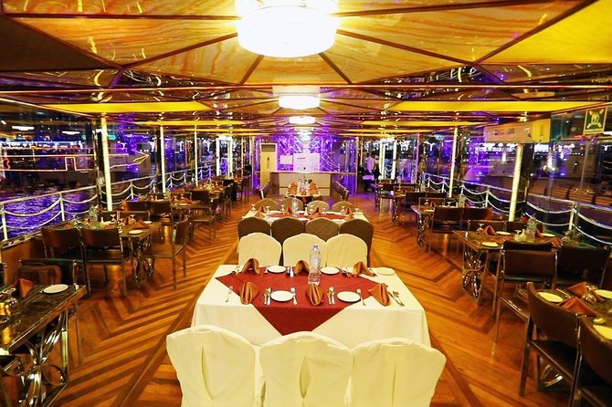 Dubai Marina Dinner Cruise with Live Shows - Who will enjoy this cruise most