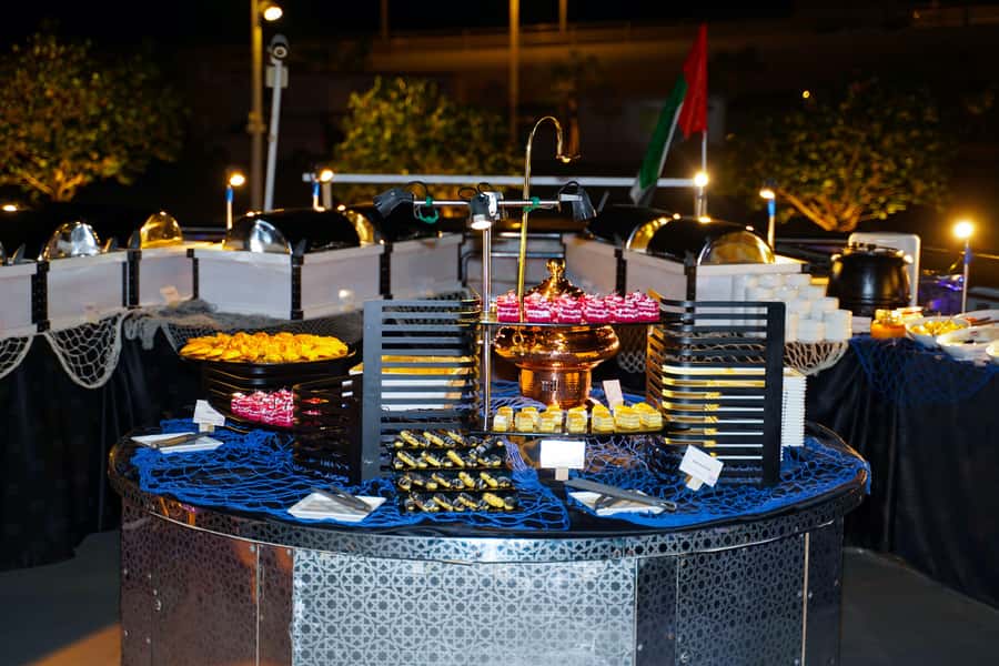 Dubai: Marina Luxury Dhow Dinner Cruise - Practical details that can affect your night