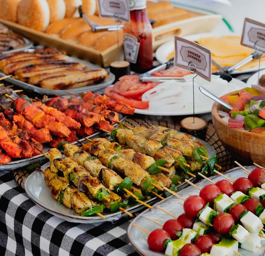 Dubai Marina: Luxury Yacht Tour with Breakfast or BBQ Option - Is the $15 price good value?