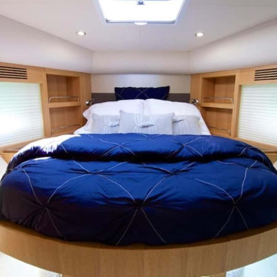Dubai: Marina Sightseeing on Yacht with Breakfast - Is $46 good value?