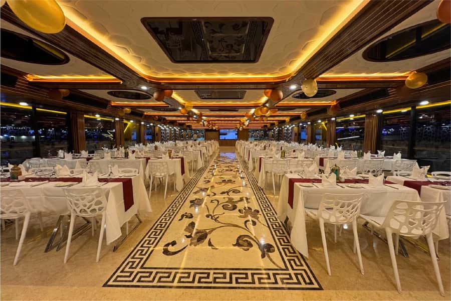 Dubai: Mega Yacht Dinner Cruise with Buffet - Buffet dinner, live cooking, and drinks
