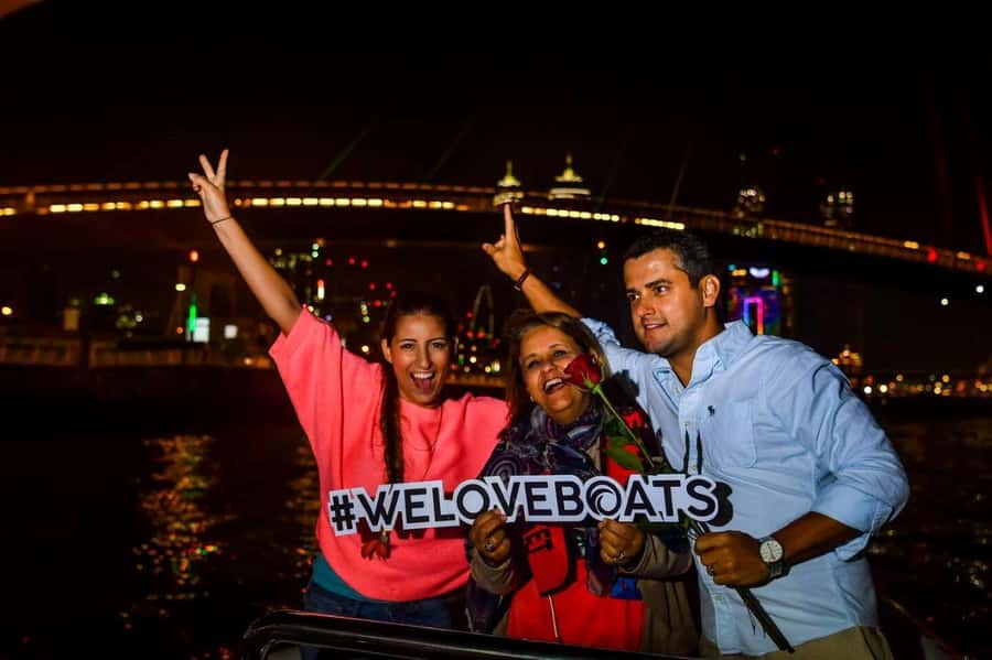 Dubai - New Year's Eve Fireworks show on a Speedboat - Leaving Dubai Marina before midnight