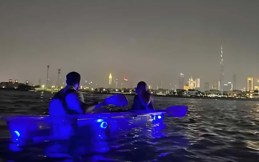 Dubai: Night Kayaking Tour - Who will enjoy this nighttime paddle?