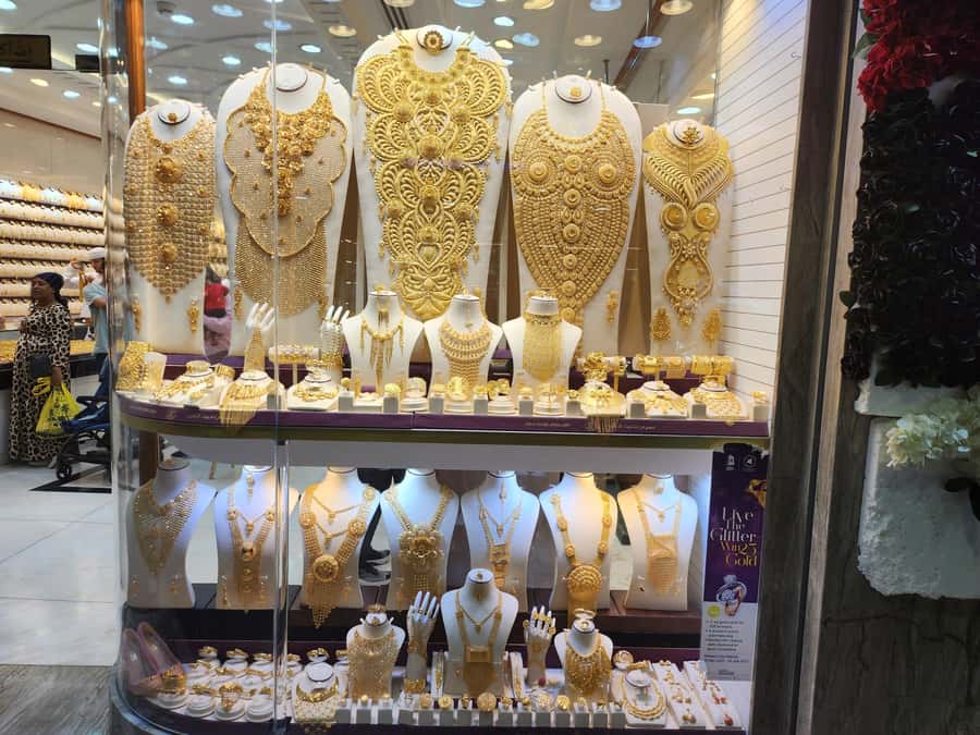Dubai: Old Town, Creek, Museums, Souks, & Street Food Tour - Who should book, and who should think twice