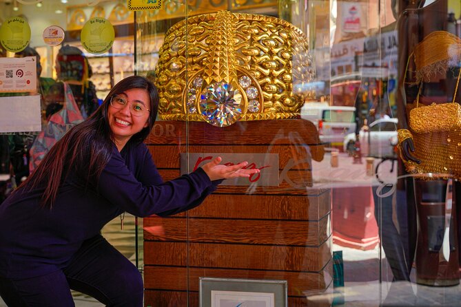 Dubai: Old Town, Souks, Street Food, Guided Tour & Abra Ride - What the $9 price really gets you