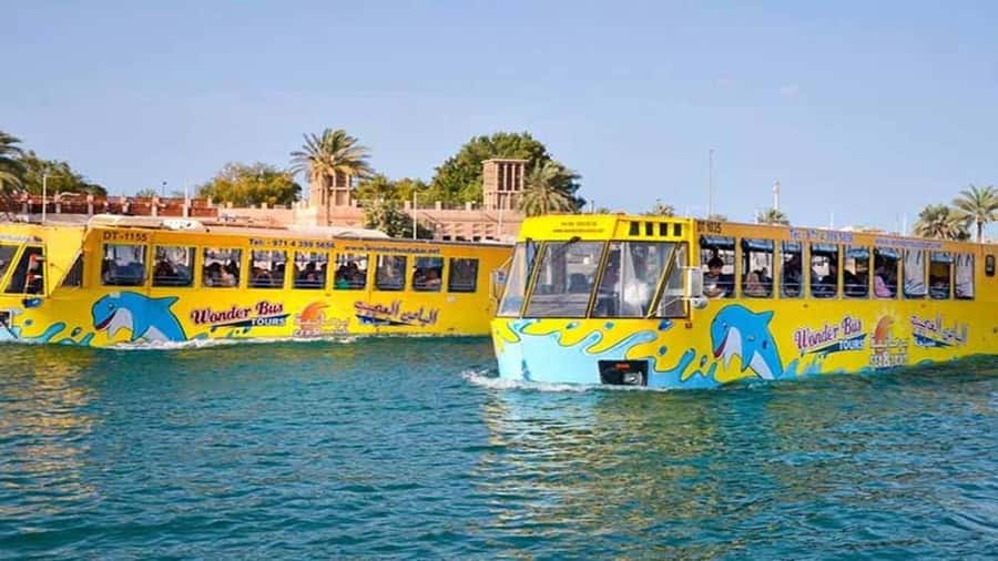 Dubai: Old town tour with Wonder Bus, souks, Creek and Guide - Bayt Al Wakeel, the souks, and what you will actually see