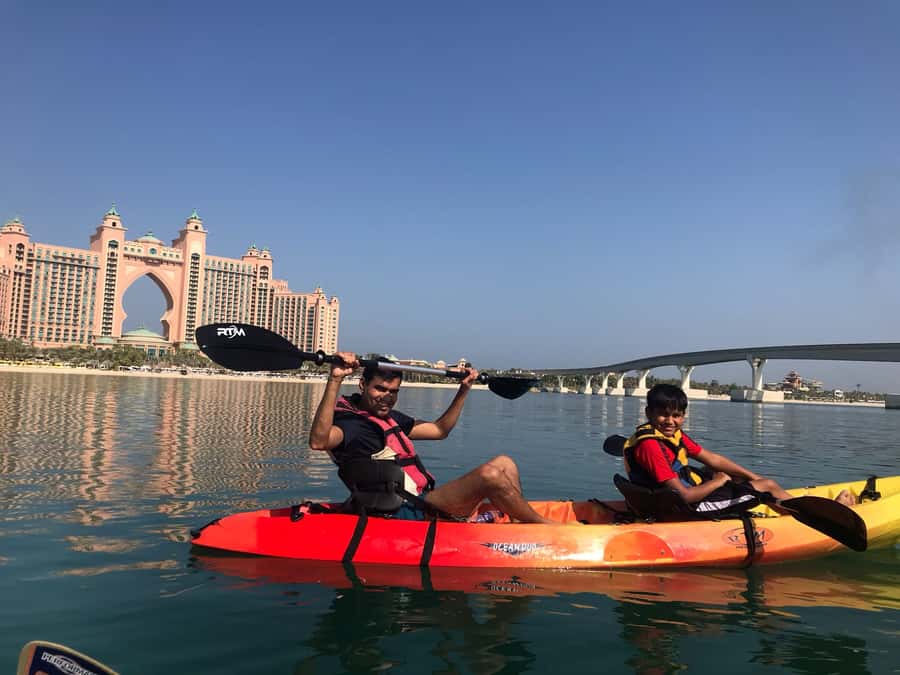 Dubai: Palm Jumeirah Guided Kayaking Tour - Key points to know before booking