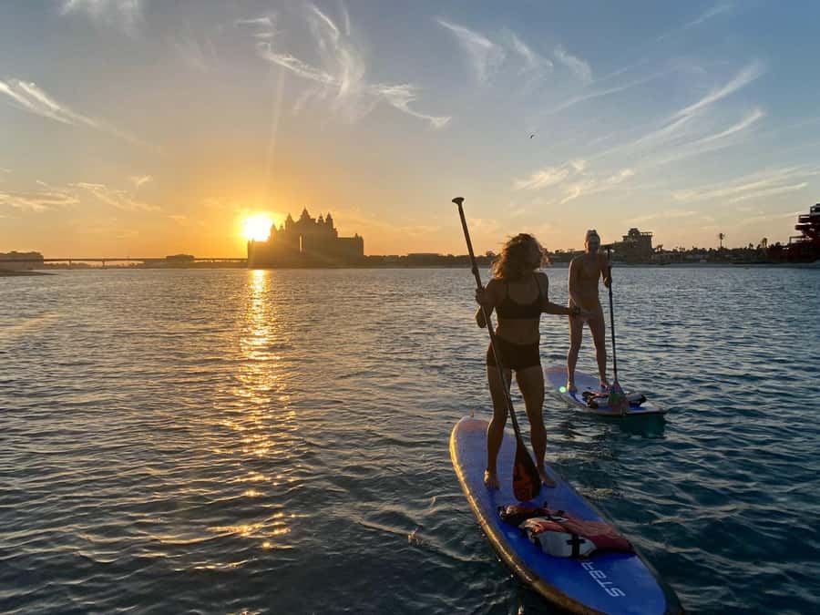 Dubai: Palm Jumeirah Paddle Boarding Tour - Why the Palm is a good place to learn paddleboarding