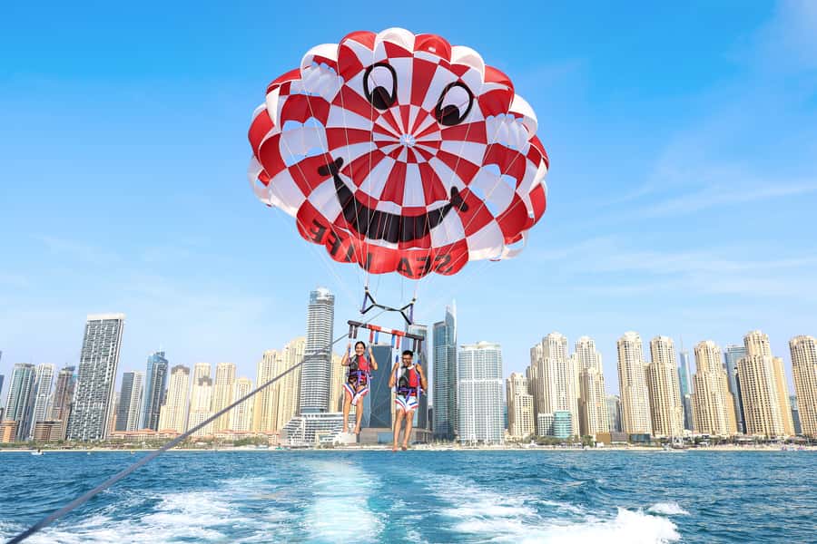 Dubai: Palm View and JBR View Parasailing Experience - Who should book this experience?