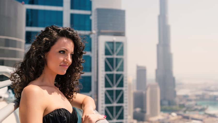 Dubai Photo Shoot with a Personal Travel Photographer - Timing, clothing, and simple preparation tips