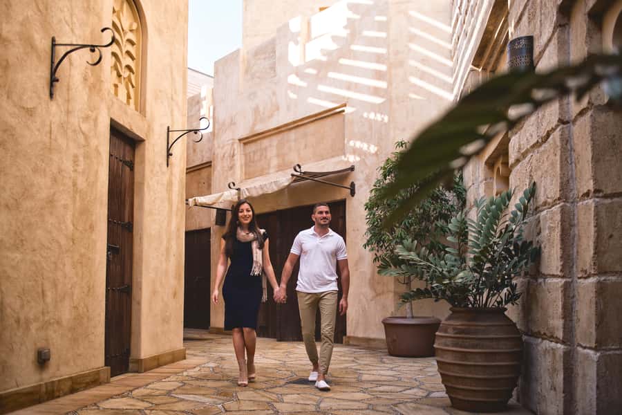 Dubai Photo Shoot with a Personal Travel Photographer - Choosing the right people for the camera