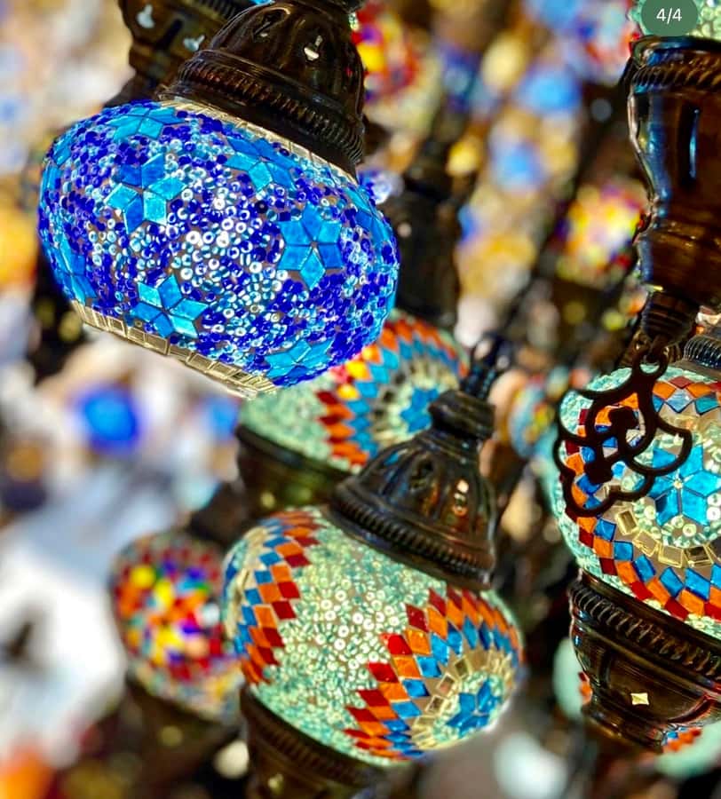 Dubai: Premium Old Town, Street Food, Souks & Boat Ride Tour - Crossing Dubai Creek by traditional abra
