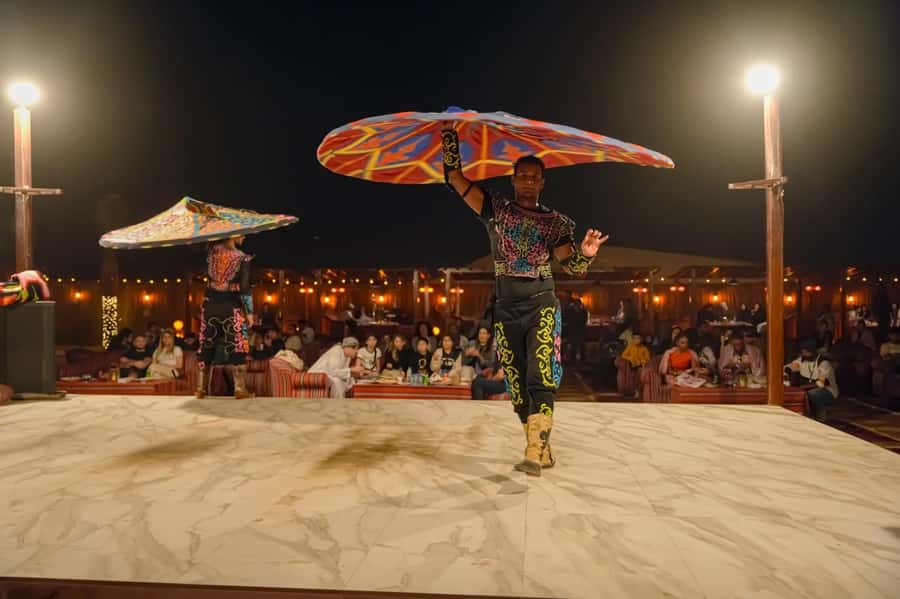 Dubai: Premium Red Dune Safari with Sandboarding & BBQ - The short camel ride