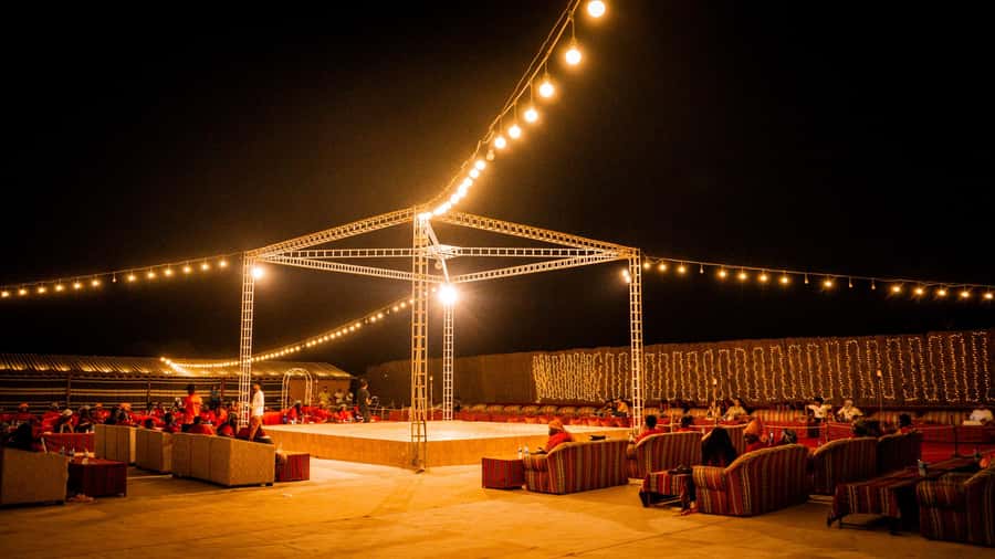 Dubai: Premium Red Dune Safari with Sandboarding & BBQ - Practical ways to make the day better