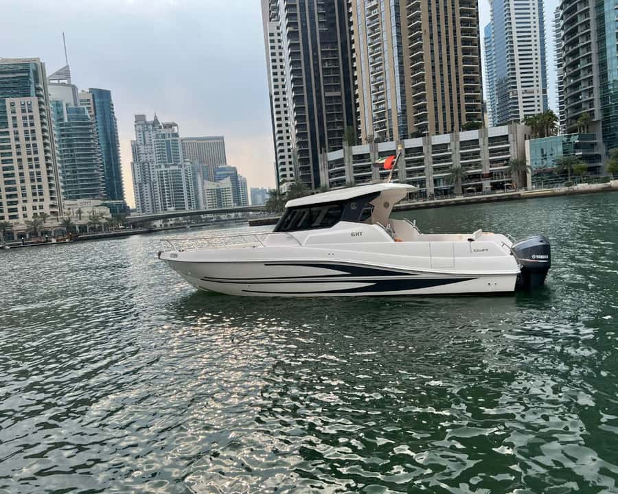 Dubai: Private Boat Cruise from Dubai Marina - Choosing the right length for your Dubai plans