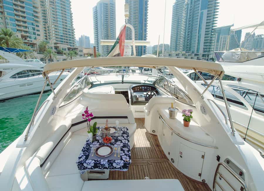 Dubai: Private Boat Cruise from Dubai Marina up to 12 people - Key points to know before you book