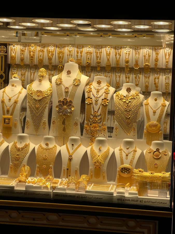 Dubai: Private City Tour with Burj Khalifa Levels 124/125 - Zabeel Palace And Dubai’s Royal District