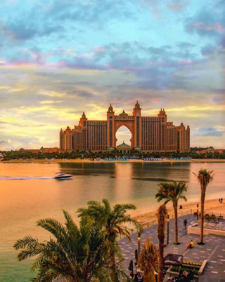 Dubai :Private Day & night customize city tour - Palm Jumeirah and Atlantis