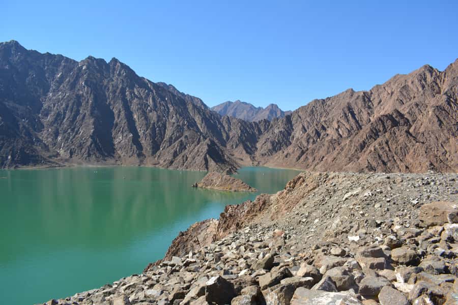 Dubai: Private Desert Day Tour and Wadi Shawka Pool Visit - Who will enjoy this private safari most?