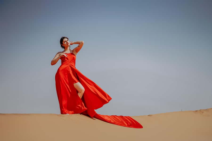 Dubai: Private Flying Dress Photography and Dune Drive Trip - The one-hour photo shoot