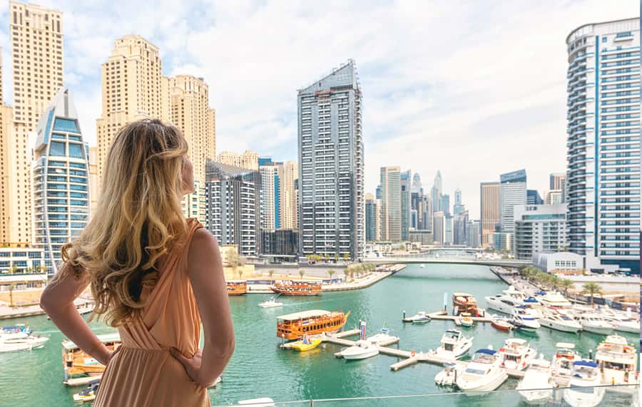 Dubai: Private Half-Day Sightseeing Tour - Souk Madinat and the summer residence design