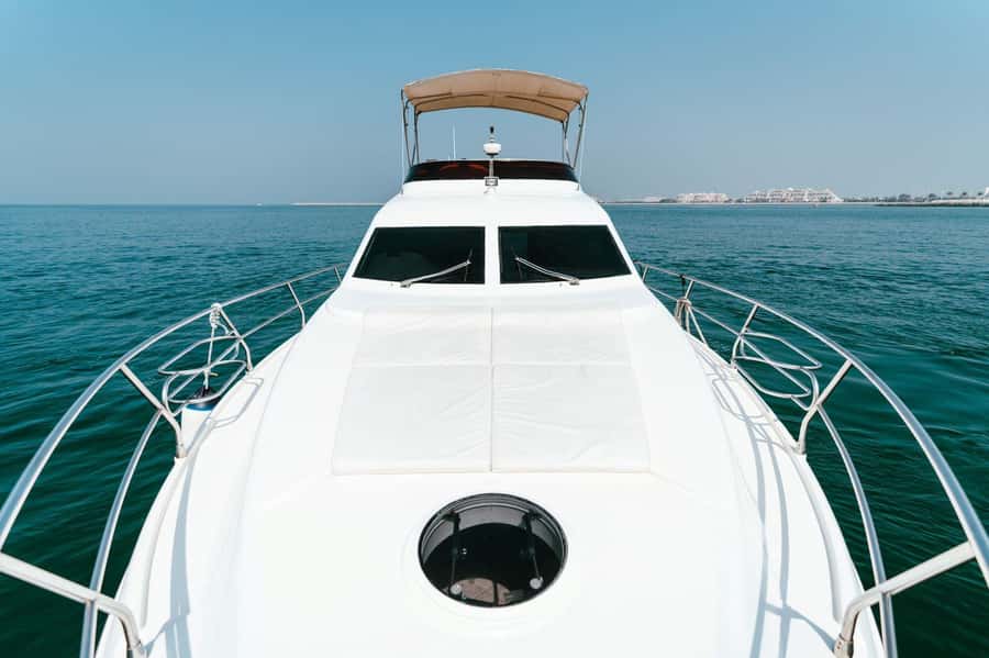 Dubai: Private Luxury Yacht Tour on a 50-Foot Yacht - Key points to know before you book