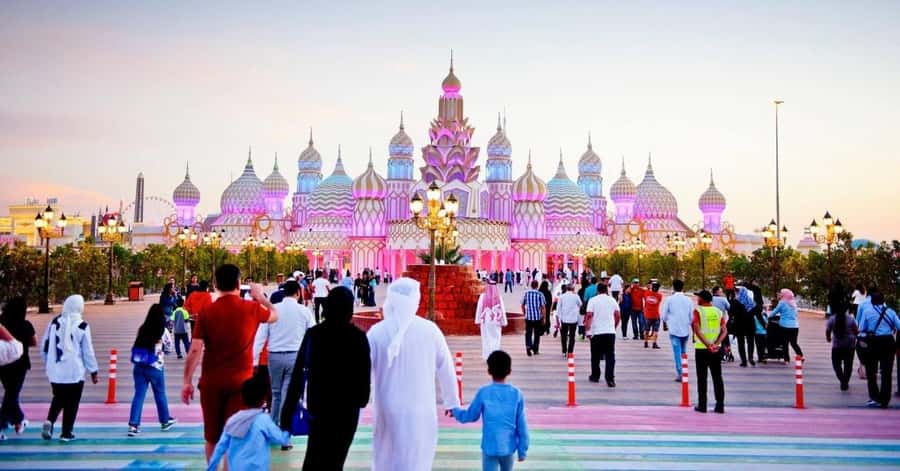 Dubai: Private Miracle Garden & Global Village Trip - Why the private vehicle is worth considering