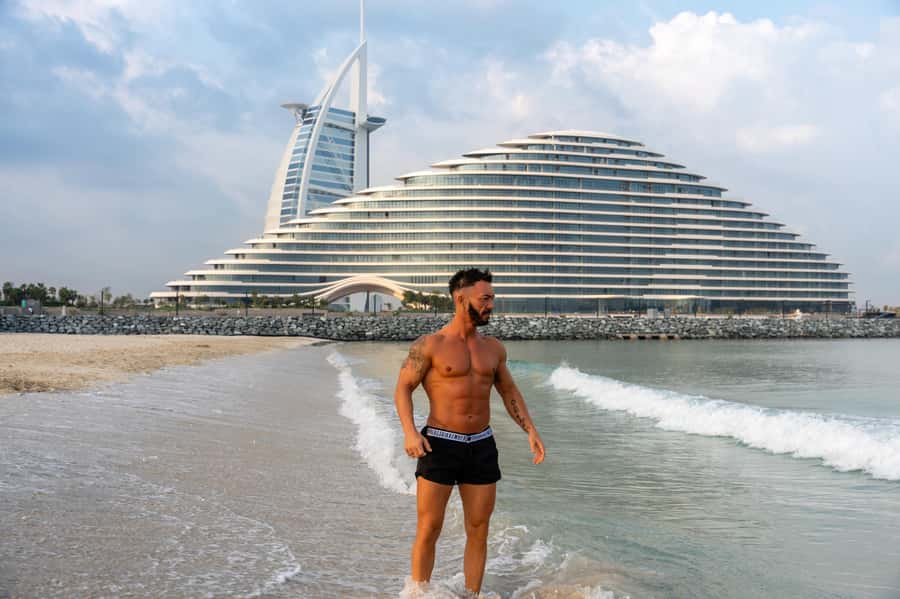 Dubai: Private Photoshoot with Hotel Pickup and Drop-off - Key points to know before booking