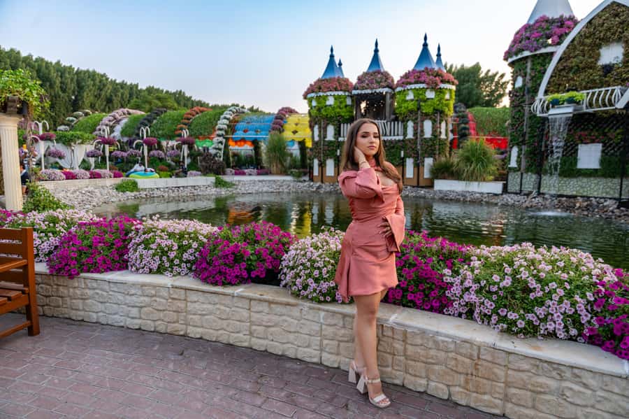 Dubai: Private Photoshoot with Hotel Pickup and Drop-off - What the Dubai photoshoot actually feels like