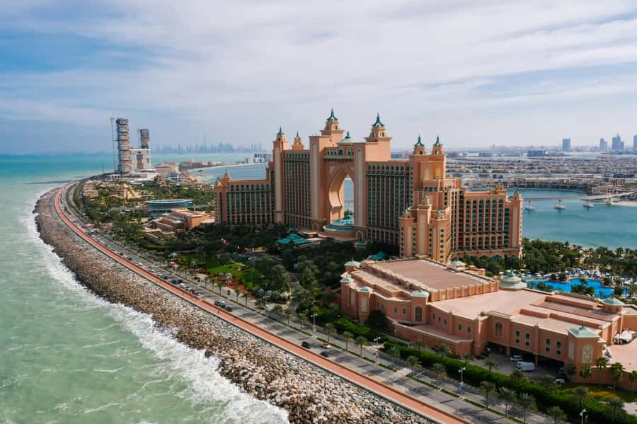 Dubai: Private Stopover City Tour with Burj Khalifa Ticket - Sheikh Zayed Road and Dubai’s modern center